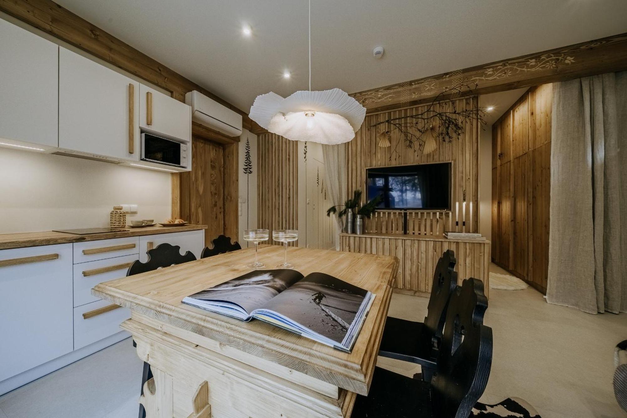 Zakatek Krupowki - Apartamenty W Centrum Zakopane Luaran gambar
